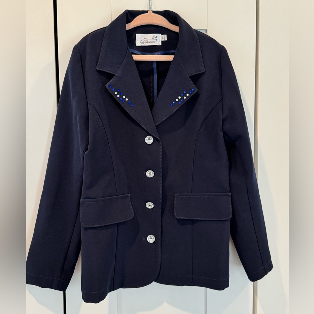 Cavallieria Masterpieces equestrian show jacket. Navy size 8-9
New W/O tags